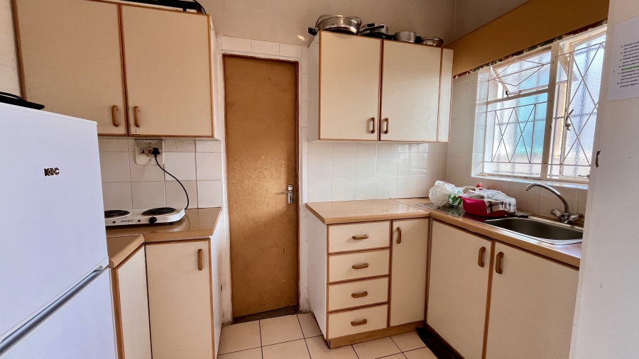 2 Bedroom Property for Sale in Port Elizabeth Central Eastern Cape
